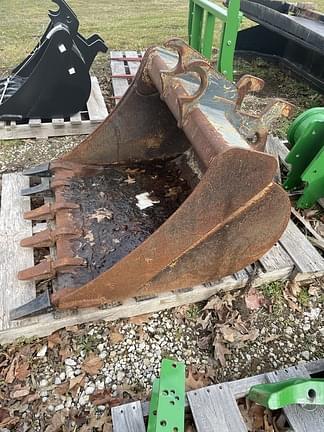 2020 Undetermined Bucket Equipment Image0