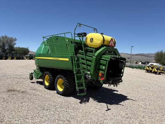 Image of John Deere L341 equipment image 2
