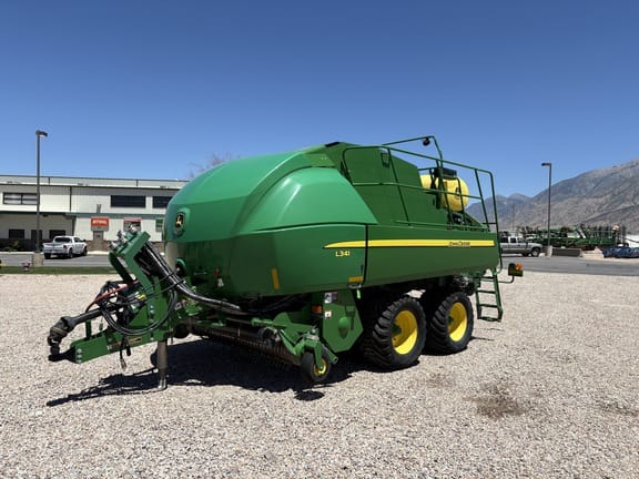 2020 John Deere L341 Equipment Image0