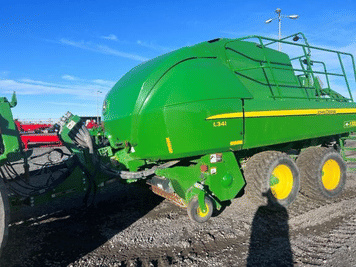 Main image John Deere L341