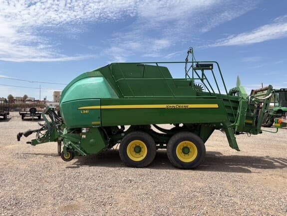 Image of John Deere L341 equipment image 2
