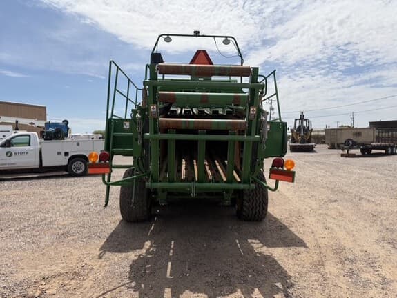 Image of John Deere L341 equipment image 4