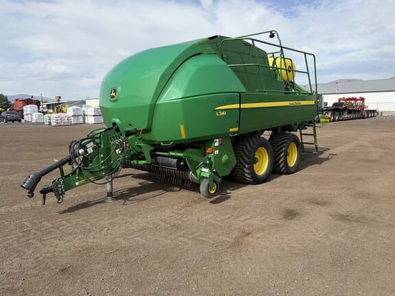 2020 John Deere L341 Equipment Image0