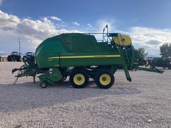 Image of John Deere L341 equipment image 1