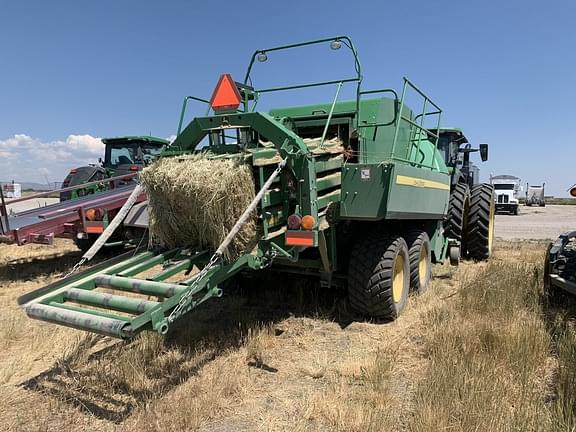 Image of John Deere L341 equipment image 4