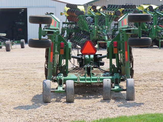 Image of John Deere M15 equipment image 1
