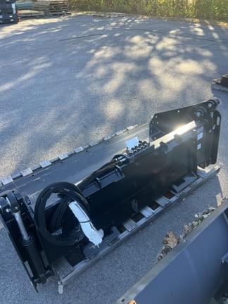 Image of John Deere MP72B equipment image 2