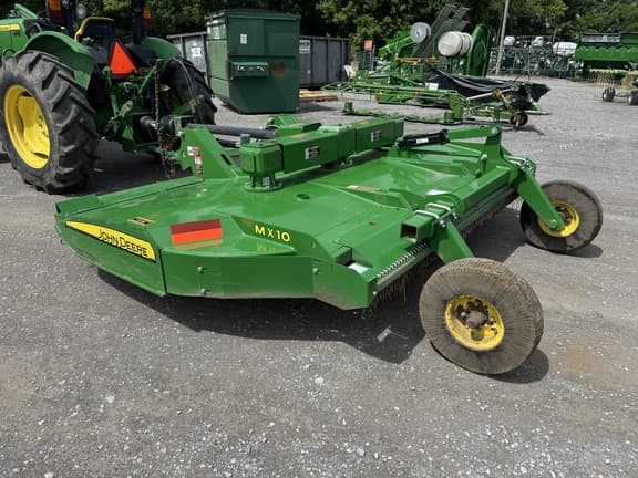 Image of John Deere MX10 equipment image 1