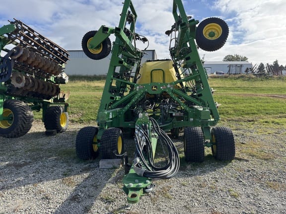Main image John Deere N536C