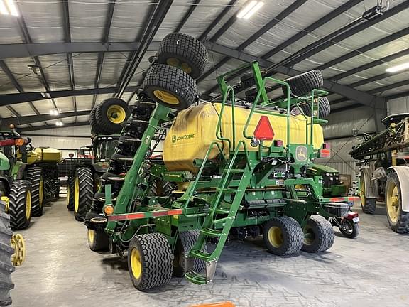 Image of John Deere N540C equipment image 2