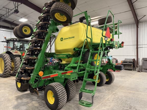 Image of John Deere N540C equipment image 3