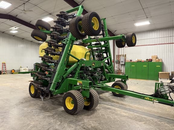 Image of John Deere N540C equipment image 1