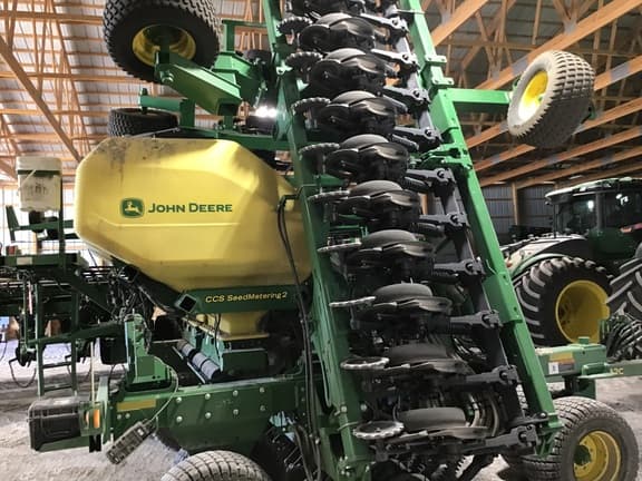 Image of John Deere N542C equipment image 1