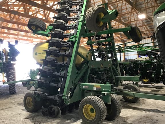 Image of John Deere N542C equipment image 4