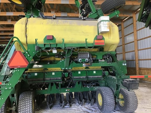 Image of John Deere N542C equipment image 3