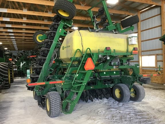 Image of John Deere N542C equipment image 2