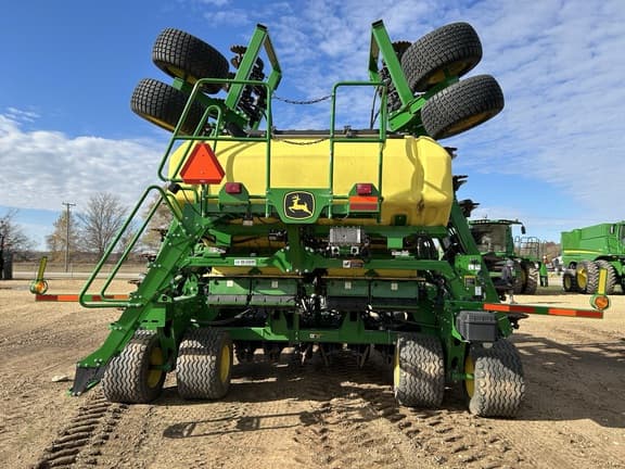 Image of John Deere N542C equipment image 3