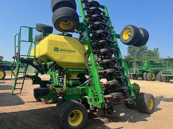 Image of John Deere N542C equipment image 1