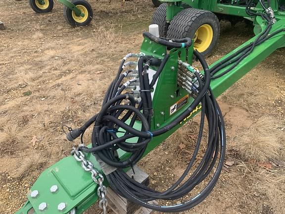 Image of John Deere N542C equipment image 2