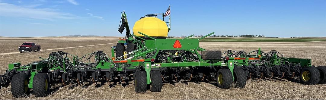 Image of John Deere N543F Primary image