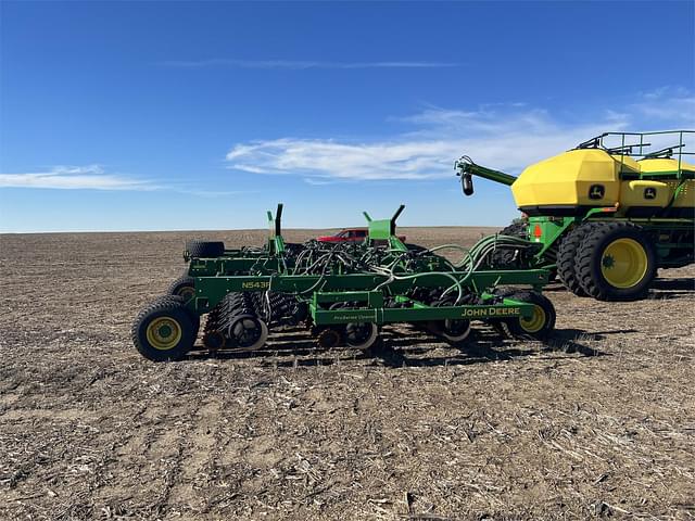 Image of John Deere N543F equipment image 2