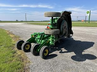 Main image John Deere R10 8