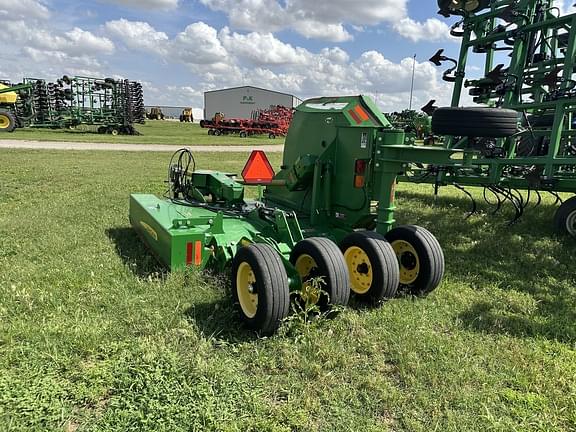 Image of John Deere R10 equipment image 1