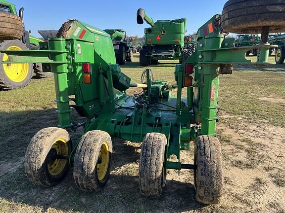 Image of John Deere R15 equipment image 2