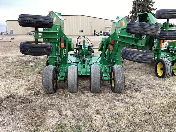 Image of John Deere R15 equipment image 1