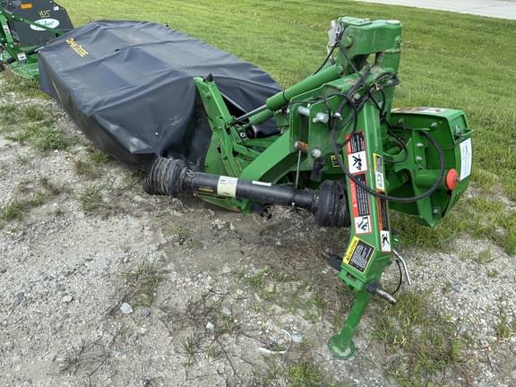 Image of John Deere R310 equipment image 1