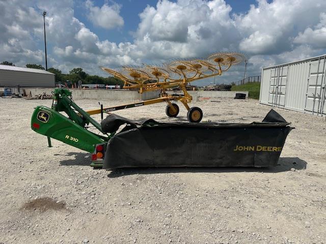 Image of John Deere R310 equipment image 2