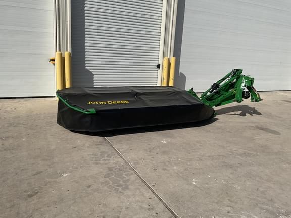 Image of John Deere R310 equipment image 2