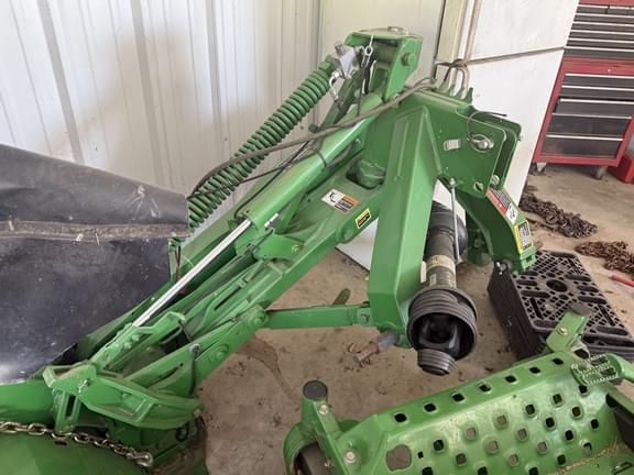 Image of John Deere R310 equipment image 4