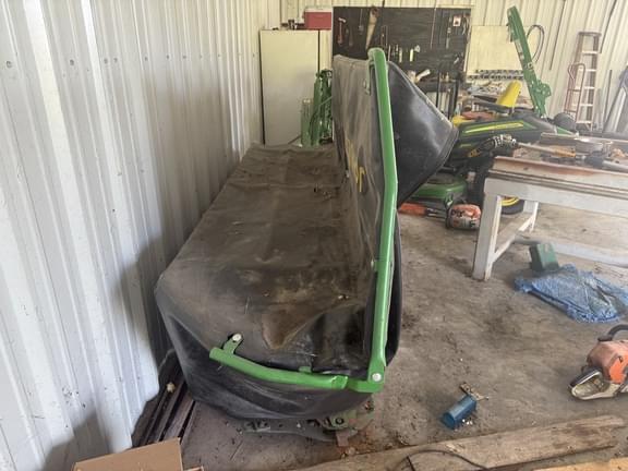 Image of John Deere R310 equipment image 2