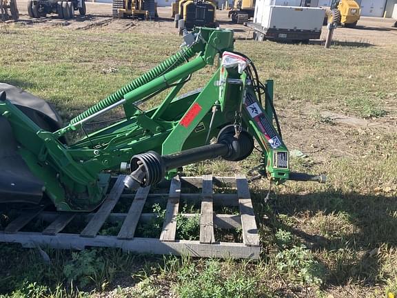 Image of John Deere R310 equipment image 1