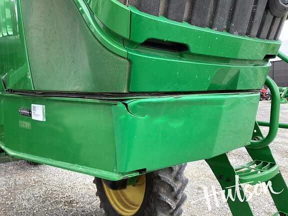 Image of John Deere R4023 equipment image 4