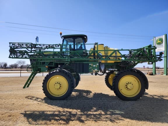Image of John Deere R4023 equipment image 1