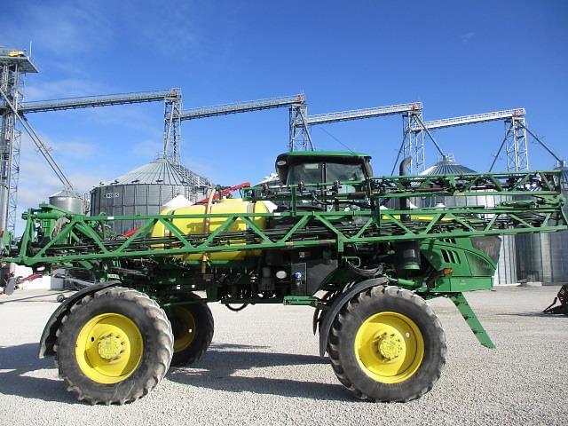 Image of John Deere R4023 equipment image 3