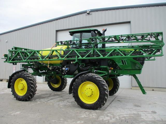 Image of John Deere R4023 equipment image 1