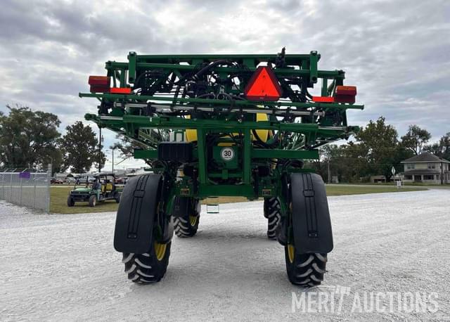 Image of John Deere R4023 equipment image 3