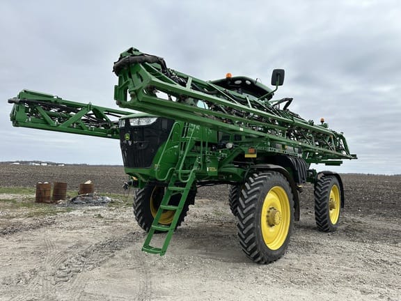 Main image John Deere R4030