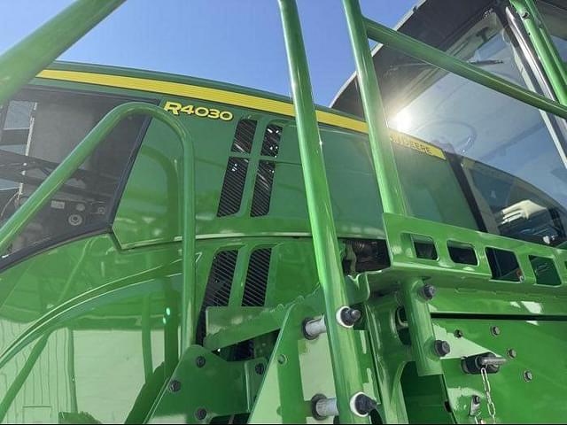 Image of John Deere R4030 equipment image 4