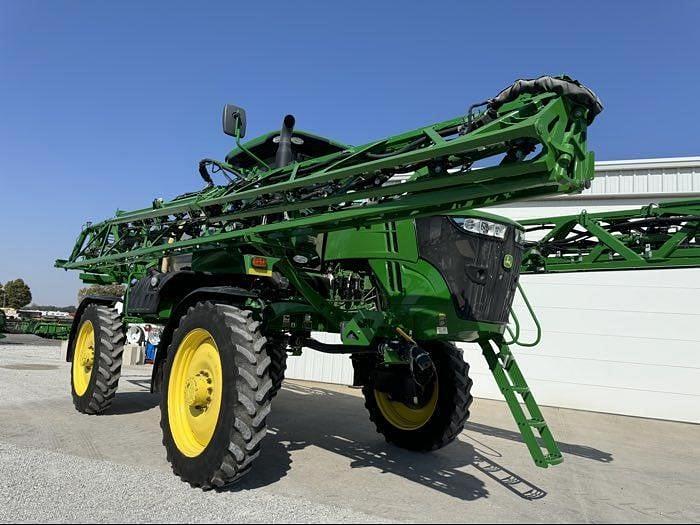 Image of John Deere R4030 Primary image