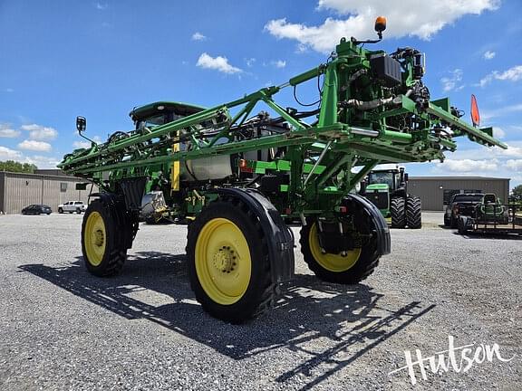 Image of John Deere R4030 equipment image 3