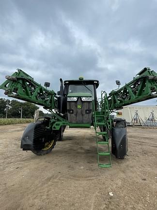 Image of John Deere R4030 equipment image 2