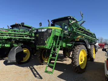 Main image John Deere R4030