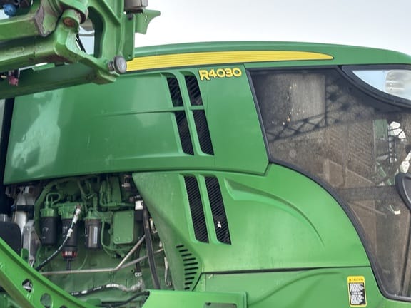 2021 John Deere R4030 Equipment Image0