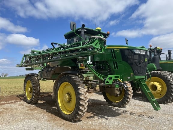 2020 John Deere R4030 Image