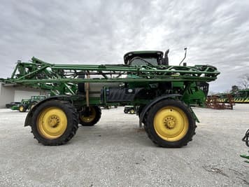 Main image John Deere R4030