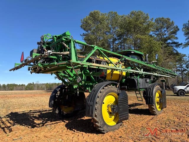 Image of John Deere R4030 equipment image 1